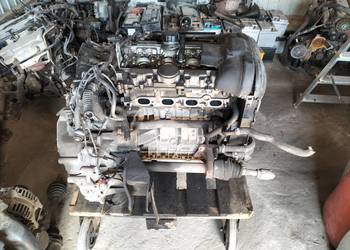 VOLVO S40 V40 1.8 SILNIK SKRZYNIA BIEGÓW 30616106 3006057 B4184S2