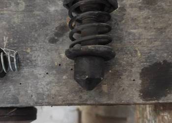 Zamek klapy Skoda 100s