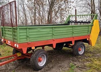 rozrzutnik dwuosiowy 4 tony warfama agromet brzeg unia cynkomet