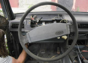 AUDI B2 - 1982r. - KIEROWNICA i inne części - przedliftingowy