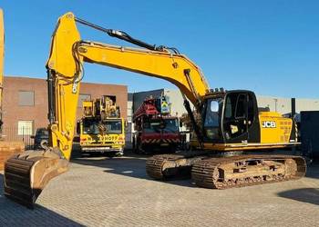 Koparka gasienicowa JCB JS 220 LC