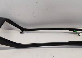 VOLVO XC40 RAMKA TUNELU ŚRODKOWEGO 32226897