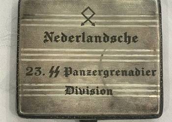 Niemiecki pojemnik na tytoń / papierośnica – grawer duński 1927, późniejsza