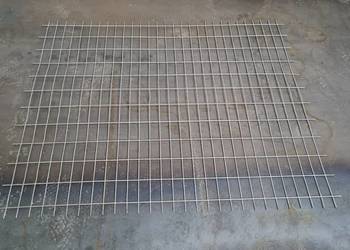 Siatki ocynkowane ogniowo Wymiary 1410 x 1475 ( 2,09 m2) Dru