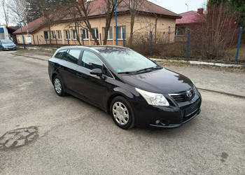 Toyota Avensis Bezwypadkowy, or. lakier, kamera, navi, ks. serwisowa, stan…