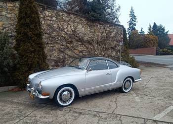 VW Karmann Ghia samochód zabytkowy