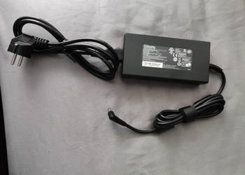 Zasilacz do laptopa Chicony 20 V 12 A 5,5 x 2,5 mm