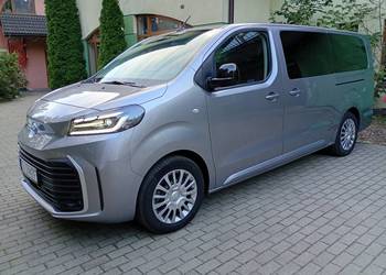 Osobie Prywatnej Cesja Toyota Pracę Verso wynajmu na 20 miesięcy