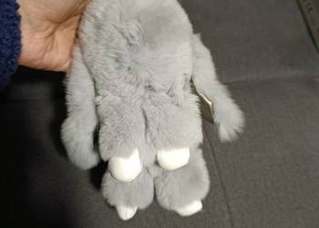 brelok królik breloczek miękki futrzak 18 cm