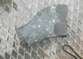 wlot powietrza Audi A4 A5 Q5 8k0129604