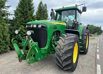 Ciągnik rolniczy John Deere 8520