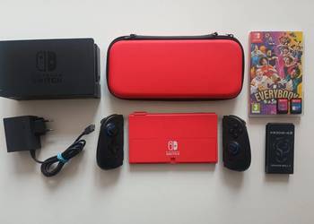 Nintendo Switch Oled Mario Red Edition + 2 gry