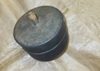 Trabant 601 - Nowa poduszka tylna silnika i skrzyni biegów silentblock