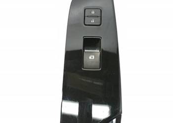 PRZEŁĄCZNIK SZYB PRAWY PRZÓD ORG EU PRIME 74231-47230 Toyota Prius IV 