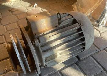 Silnik elektryczny 3kw z kołnierzem
1430 obr./min. 220V/380V