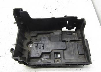 PODSTAWA OBUDOWA AKUMULATORA 1.2 VTI CITROEN C3 III 9676054080