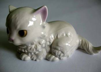 Kot średni Figurka - Goebel 31020-06 - 6,5x11x6 cm