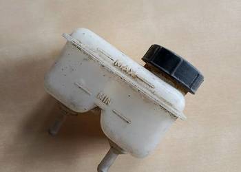 Sprzedam zbiorniczek płynu hamulcowego Fiat 125p