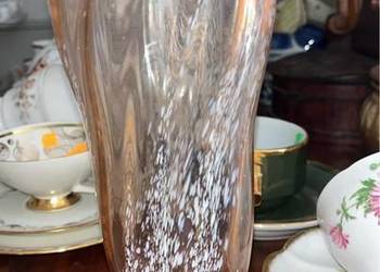 Wazon rozalinowe szkło. Wazon rozalinowe szkło.