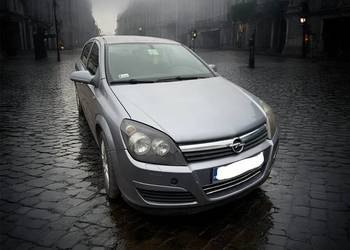 Opel Astra H 1.6 benzyna 2005r