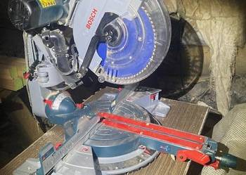 Ukośnica Bosch GCM 12 GDL