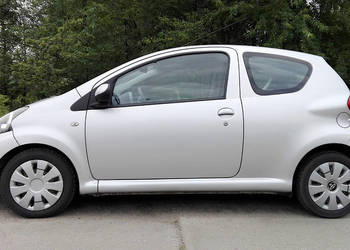Toyota Aygo I 1.0 VVT-i SOL 68 KM 07/08'