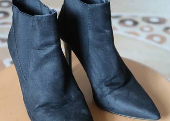 Damskie buty (botki) firmy MANGO rozm. 38