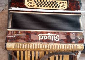 Unikatowy akordeon ALVARI z futerałem