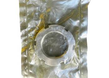 Sennebogen 290274 Nakrętką (Grooved nut) do hydromotoru Sennebogen