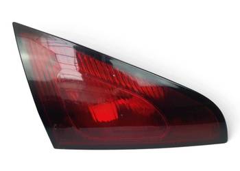 LAMPA LEWA Mitsubishi COLT 2008-2012 tylnia LIFT lewy w KLAPĘ tył EU
