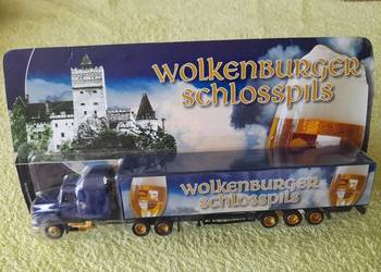 Kolekcjonerski model ciężarówki reklamowej Wolkenburger Schlosspils.