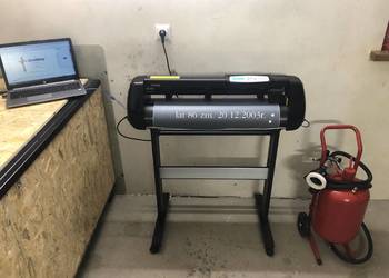 Ploter tnący piaskarka mobilna do liter liternictwo nagrobne