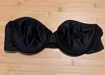 BARDOTKA typu Bandeau bez ramiączek