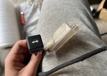 ALFA ROMEO 166 PRZYCISK PRZEŁĄCZNIK Panel OTWIERANIA Bagażnika ALFA ROMEO 166 PRZYCISK PRZEŁĄCZNIK Panel OTWIERANIA Bagażnika