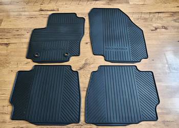 Dywaniki gumowe mondeo mkIV 2007-2014 numer 7S7J-X13011-DAW oryginał Ford