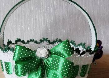 Koszyczek wielkanocny świąteczny.