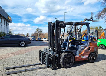 Wózek widłowy Toyota 02-8FGJF35 3,5 tony duplex 3 m LPG | 2016