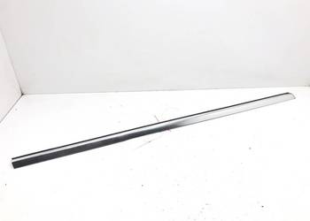 LISTWA ZGARNIAJĄCA PRZÓD PRAWA CHROM MERCEDES W176