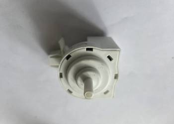 Hydrostat do pralki Electrolux 13281952 E347990