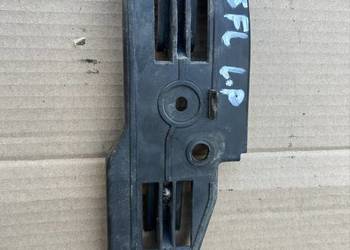 Ślizg zderzaka lewy przód Passat b5 fl 3b0807183e Ślizg zderzaka lewy przód Passat b5 fl 3b0807183e