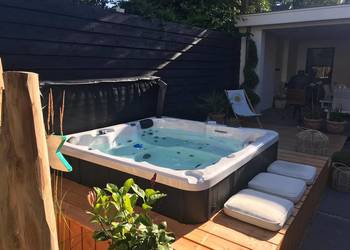 Jacuzzi do zabudowy z dostawą i montażem w całej Polsce