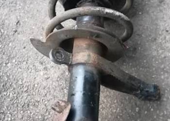 Mc person kpl lewy przód chrysler 300m intrepid