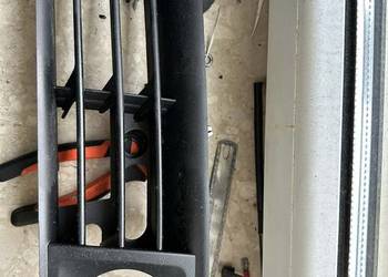 Kratka / Atrapa zderzaka lewa A3 8L  8l0 807 489