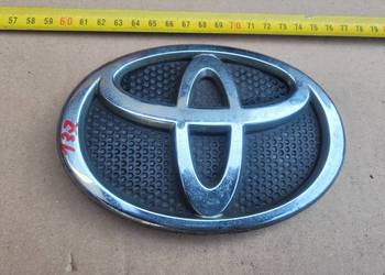 EMBLEMAT LOGO ZNACZEK  Toyota Corolla Verso II  // 137