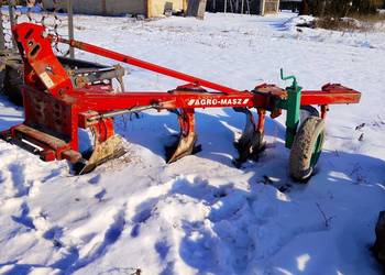 Pługi 3+1 agromasz