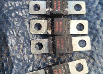 BMW bezpiecznik 8365901 cena za 4 sztuki