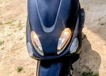 Sprzedam bądź zamienię Yamaha majesty 125 pali i jeździ
