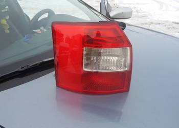 LAMPA TYLNA  AUDI A4B6 KOMBI LEWA