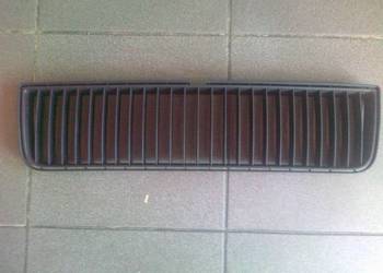 Skoda Octavia 97/2000 kratka w zderzak środek nowa