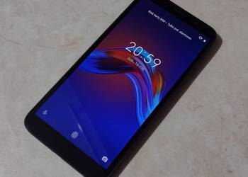 smartfon Motorola e6 play dual sim
